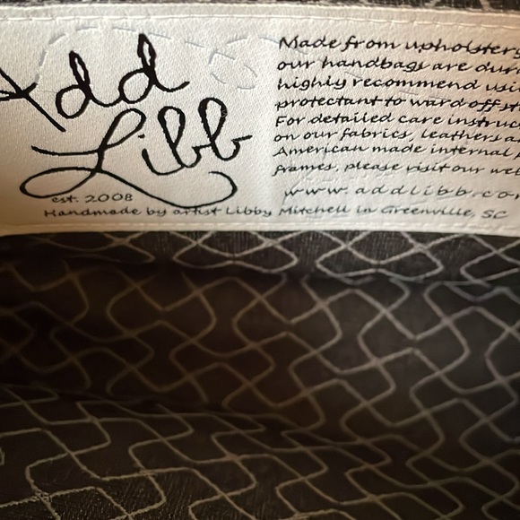 Add Libb clutch bag - Picture 4 of 5